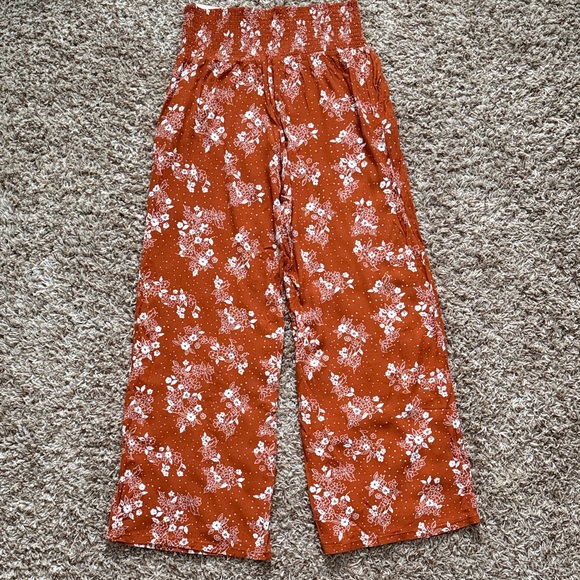 Three Dots Bohemian Floral Rust Pull-On Pants - Picture 5 of 9